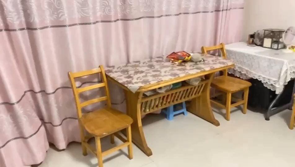 原平市前进西街精装1室1厅1卫二手房出售1