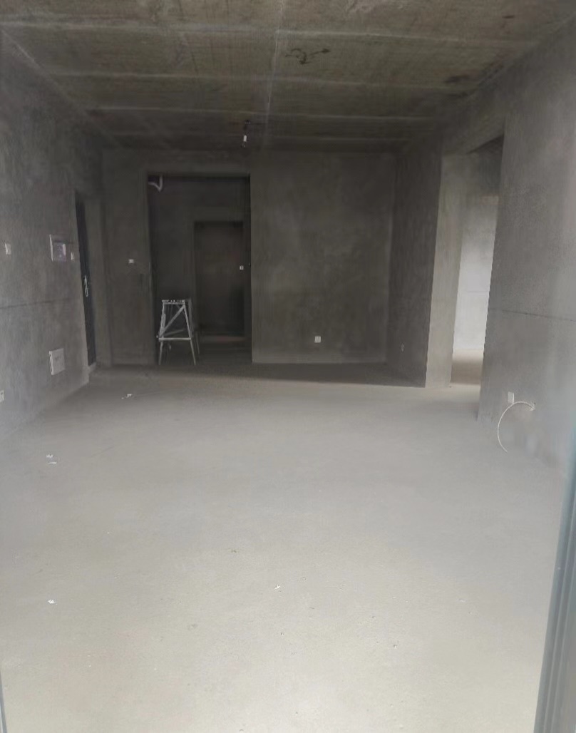 麒麟区北片区毛坯3室2厅1卫二手房出售5