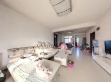 秦都区|彩虹新家园3室2厅2卫出售