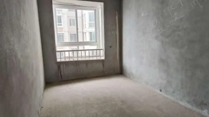 泗洲湾花园4室2厅2卫2阳台162㎡
