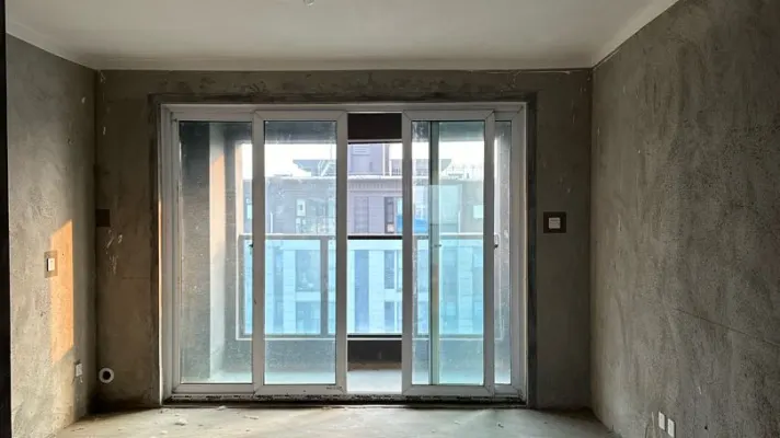 经典昌建公园壹号院3室2厅2卫2阳台