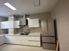 城区|君汇华府4室1厅5卫出租