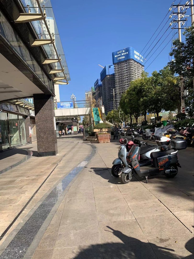 麒麟区城中毛坯3室2厅2卫二手房出售15