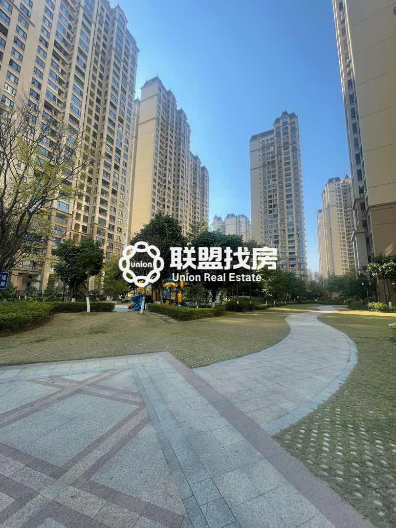 迎宾华府,迎宾华府3房2厅2卫，地理位置优越，交通方便14