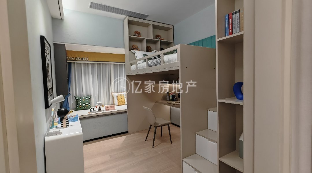 容县城南毛坯4室2厅2卫二手房出售8