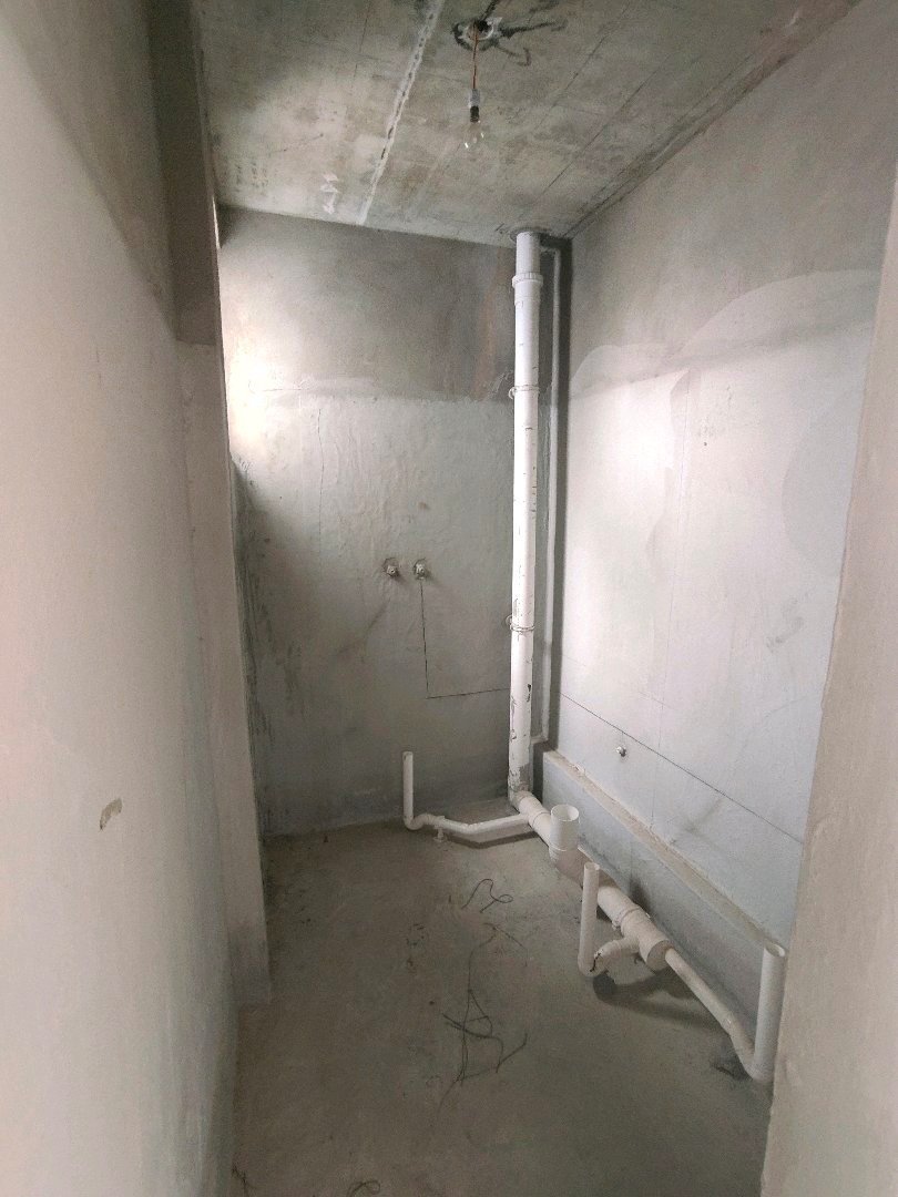 麒麟区东片区毛坯4室2厅2卫二手房出售9