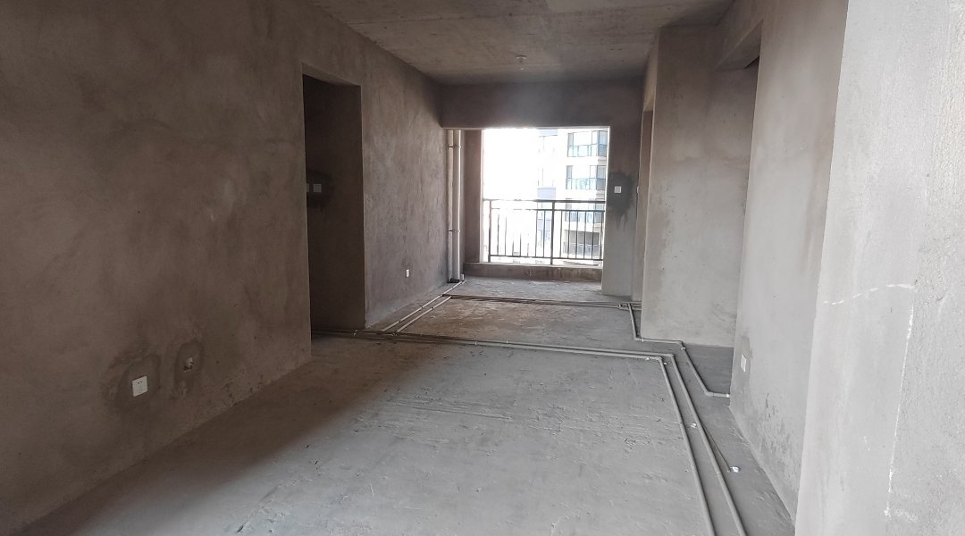 麒麟区南片区毛坯3室2厅2卫二手房出售6