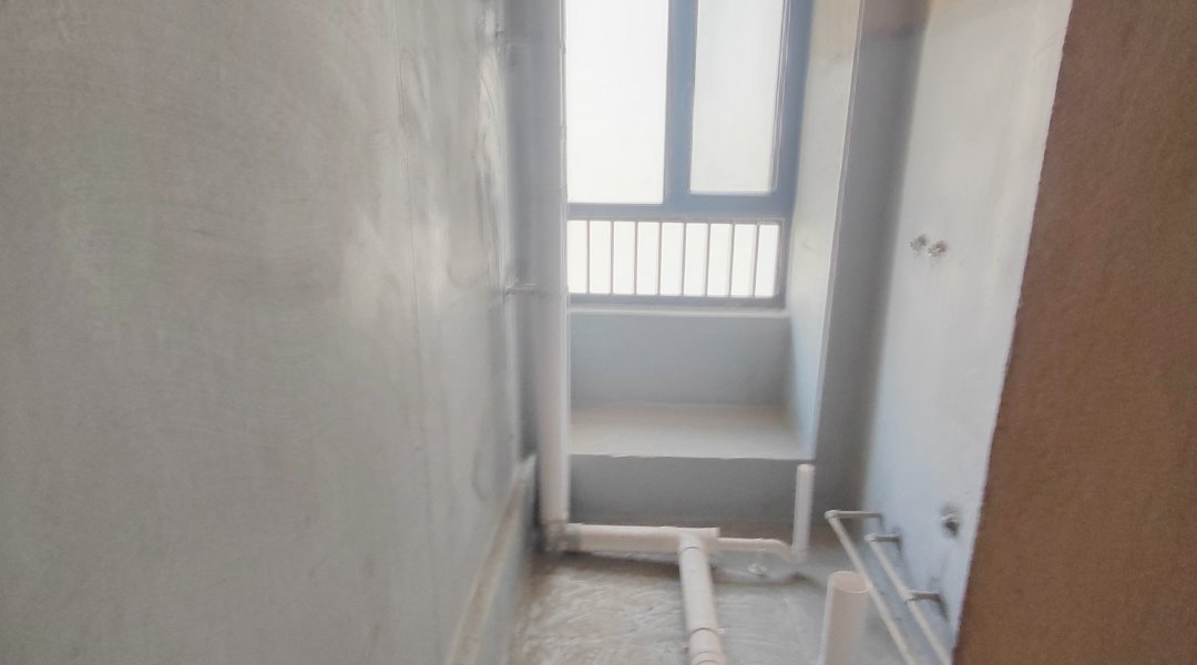 麒麟区南片区毛坯3室2厅2卫二手房出售8