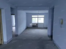 南郑县|银钩桥3室2厅2卫出售