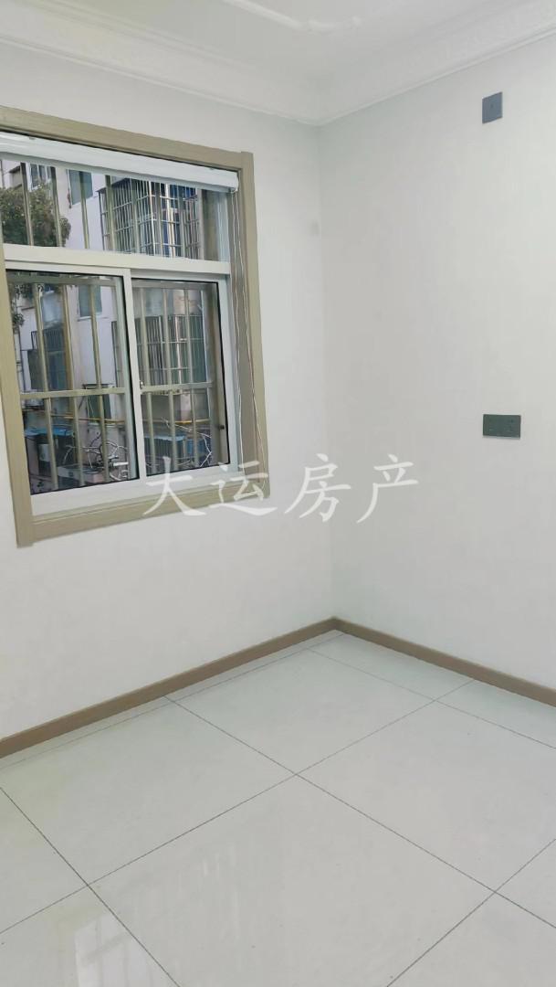 北京新村3区,北京新村3区60平方两室一厅2楼精装修实施齐全49.8万5