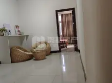 新建区|现代米罗5室2厅3卫出售