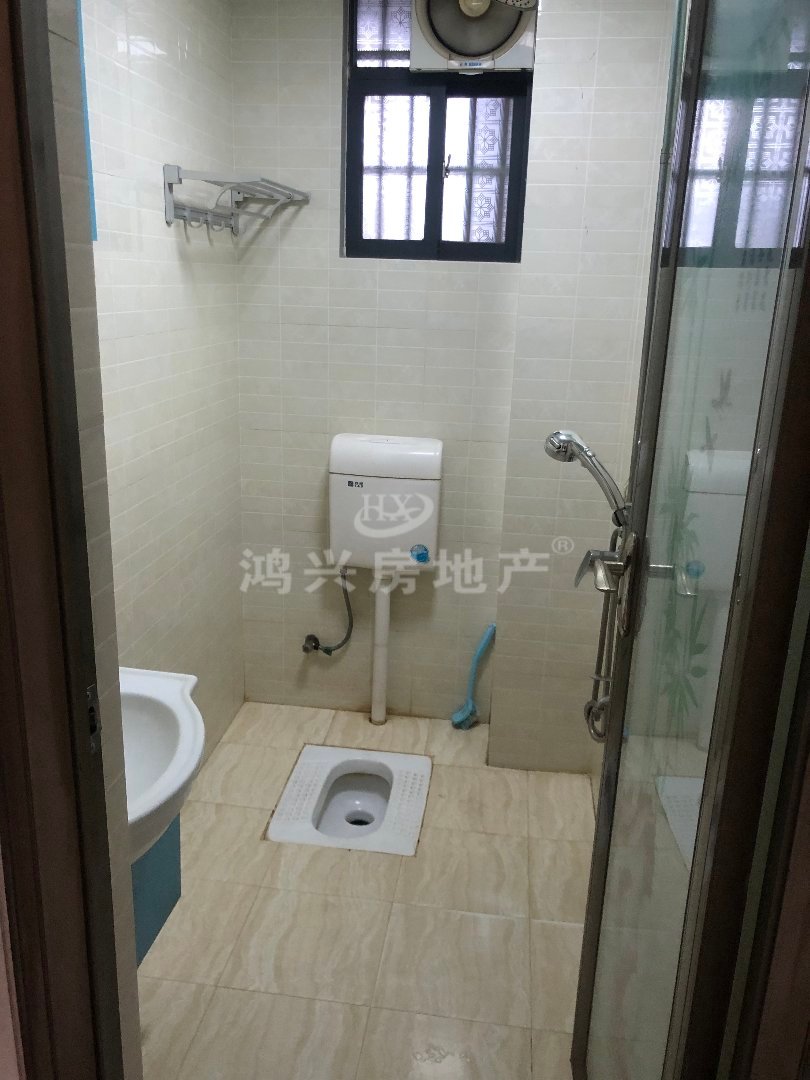 北流市城西普通3室2厅2卫二手房出售7