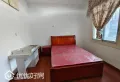 阳光充足，送储藏间，好停车，沿街第二排。1