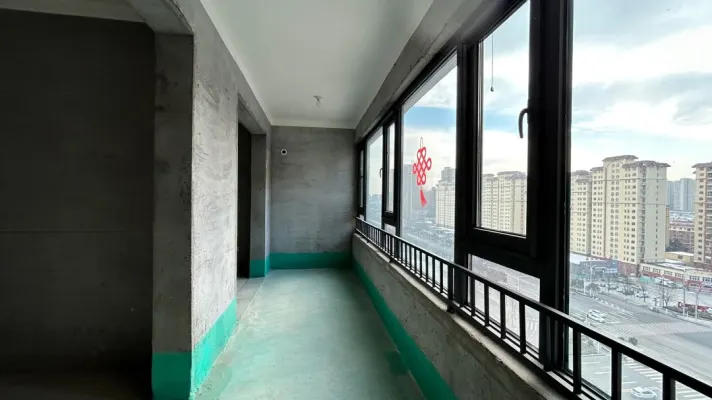 昌建璟上，大型社区，阳光充足，毛坯，居家选择