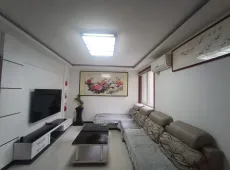 砀山县|梨都华庭3室2厅1卫出售