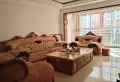 单元房中间楼层，精装修，房东急售1
