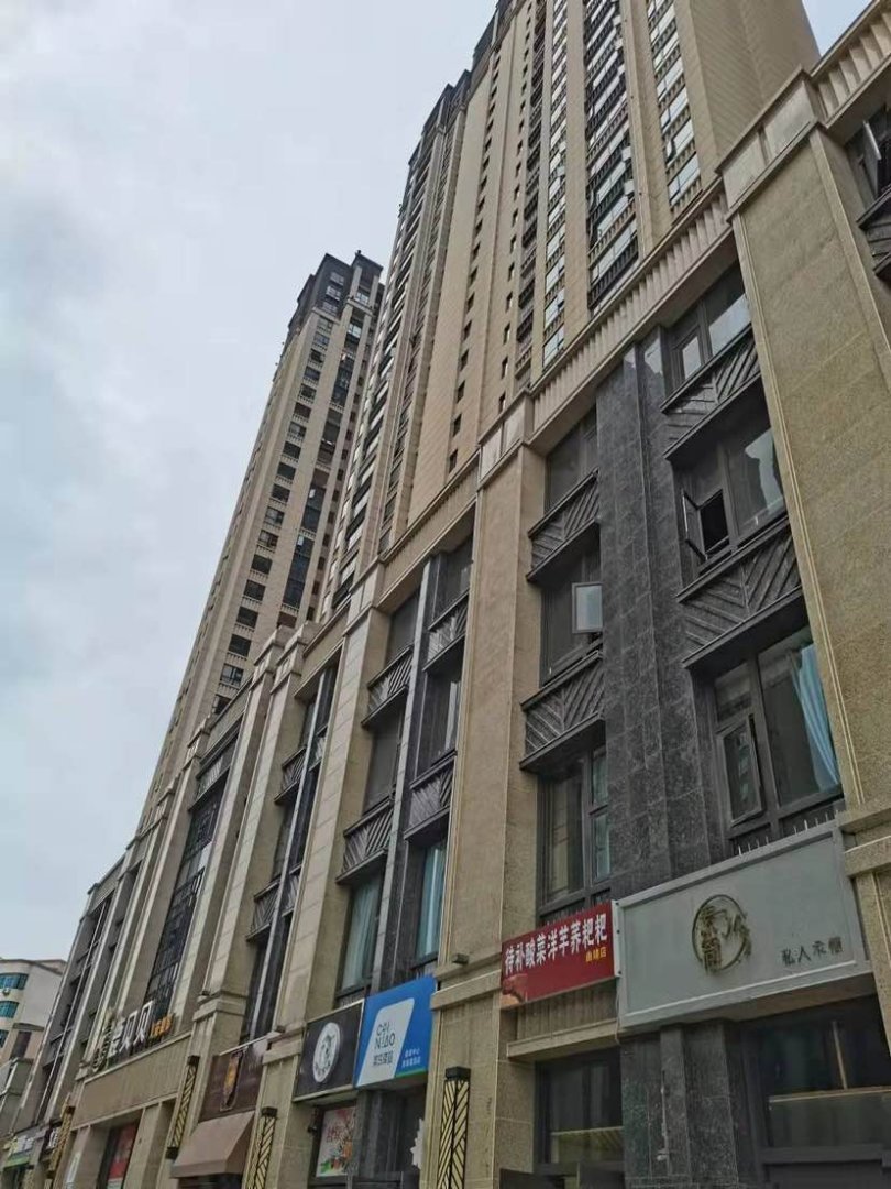 麒麟区南片区毛坯3室2厅1卫二手房出售5