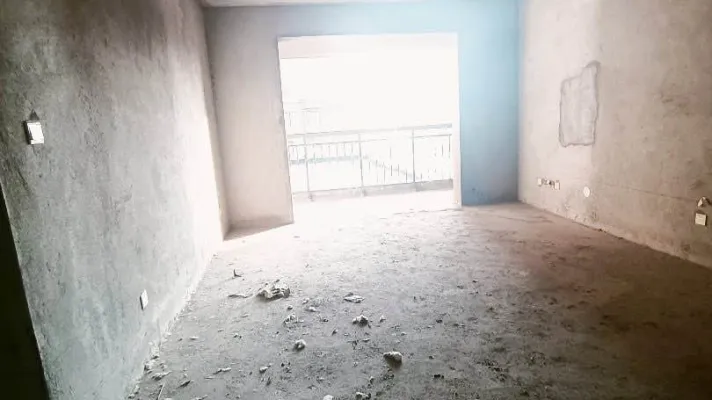 急售！阳光福园 四室两厅两卫