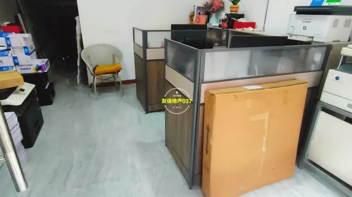 14586华森附近底楼门市出售