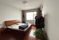 市医院旁，御林家园。电梯20层，精装大三居10