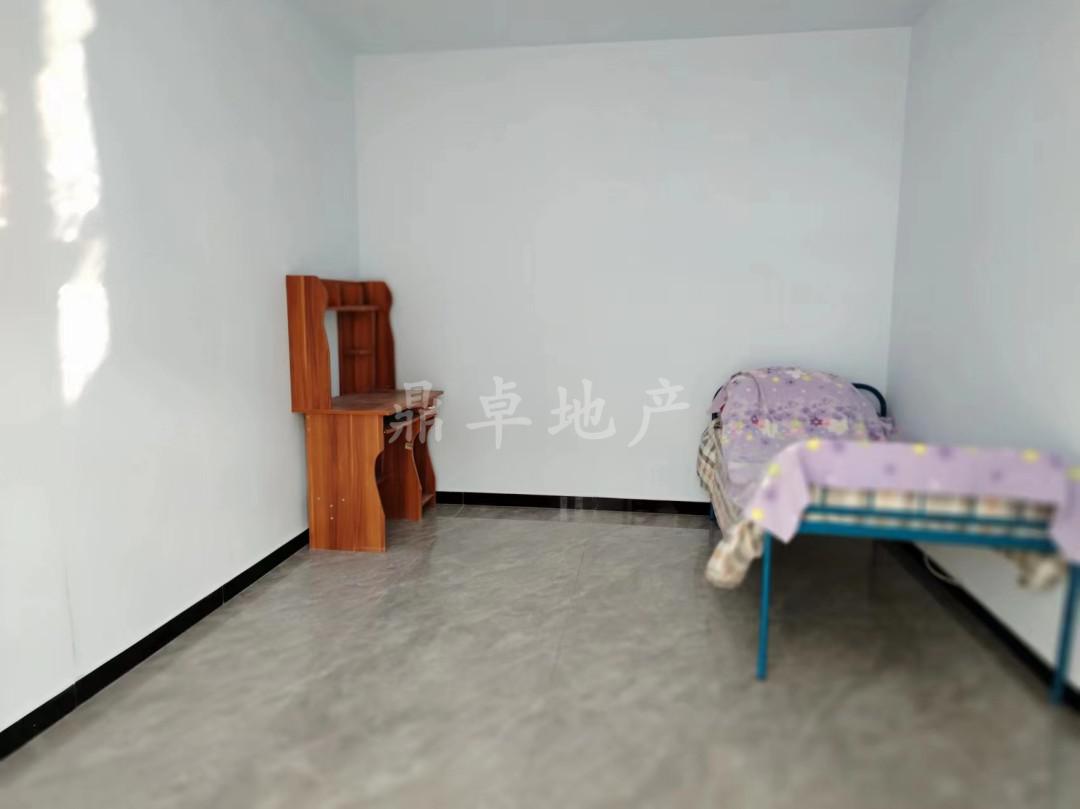 让你无可挑剔的鑫馨家园，交通便利便宜甩卖-鑫馨家园二手房价