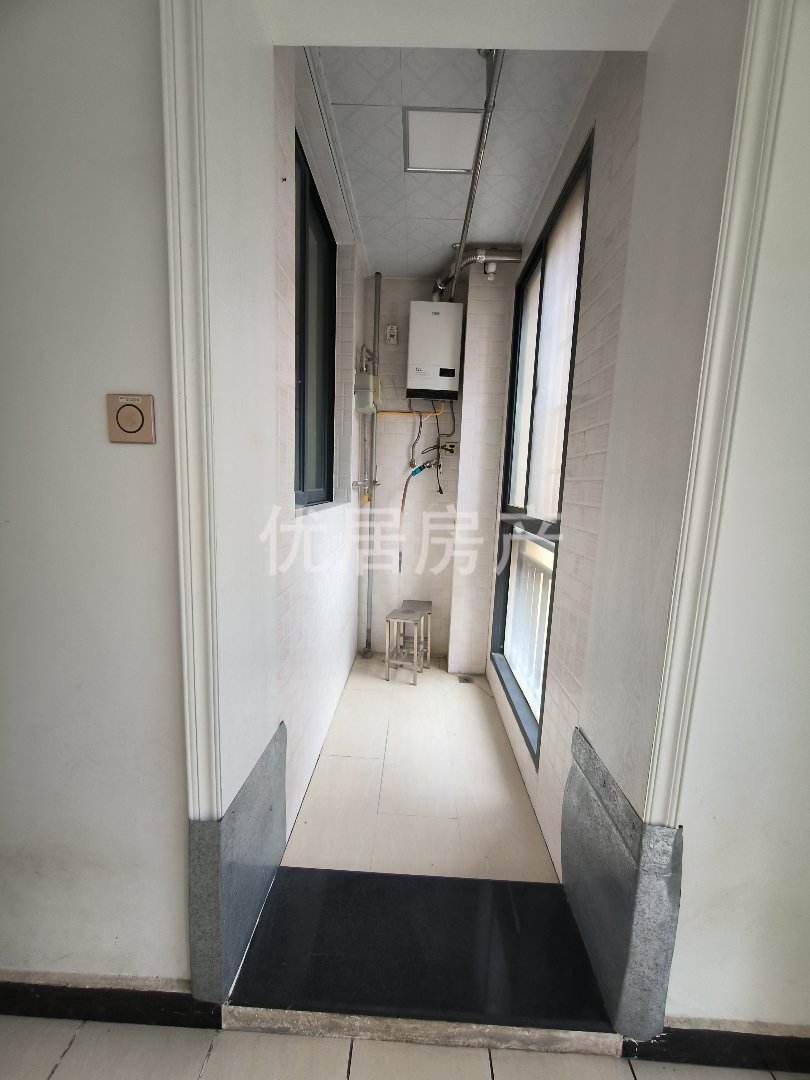 缙颐阳光城,城西步梯低楼层精装两室可做三室保养新前后双阳台送全屋家具家电5