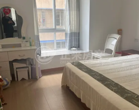 仁源小区3室2厅2卫朝南精装
