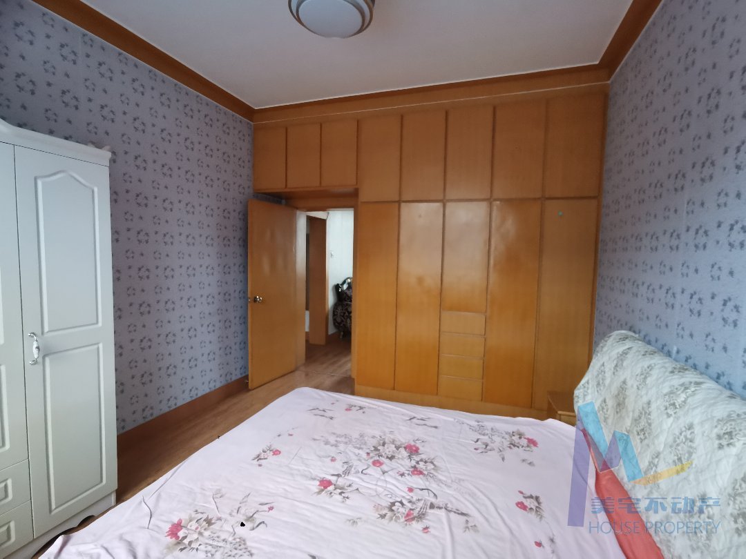 水资源管理办公室家属院,单位小区，物业费小，拎包入住8
