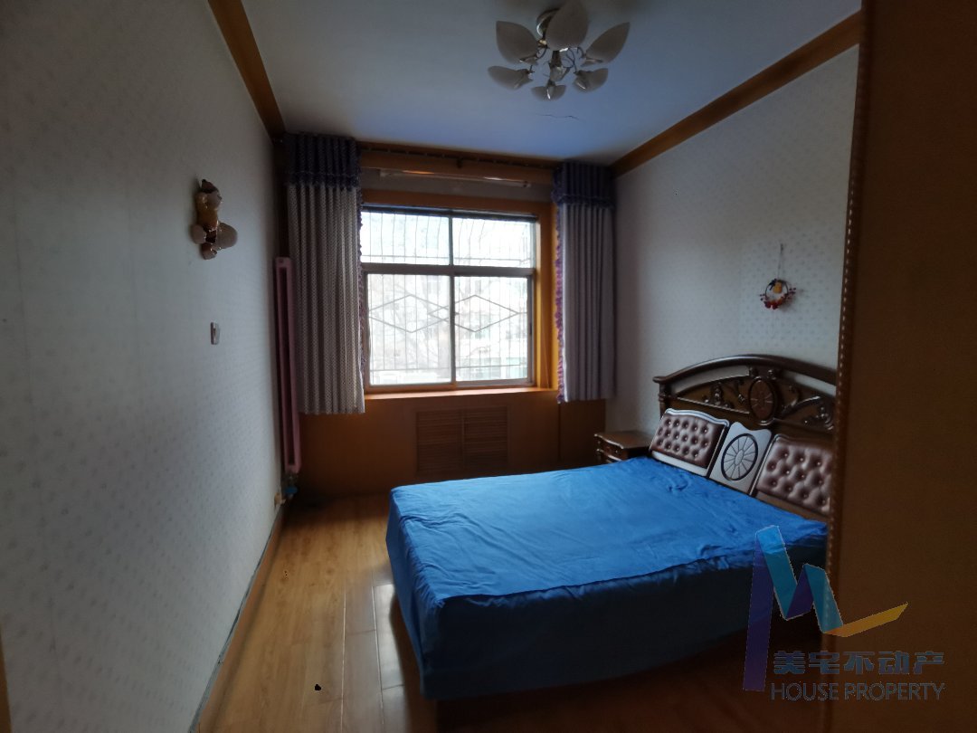 水资源管理办公室家属院,单位小区，物业费小，拎包入住6