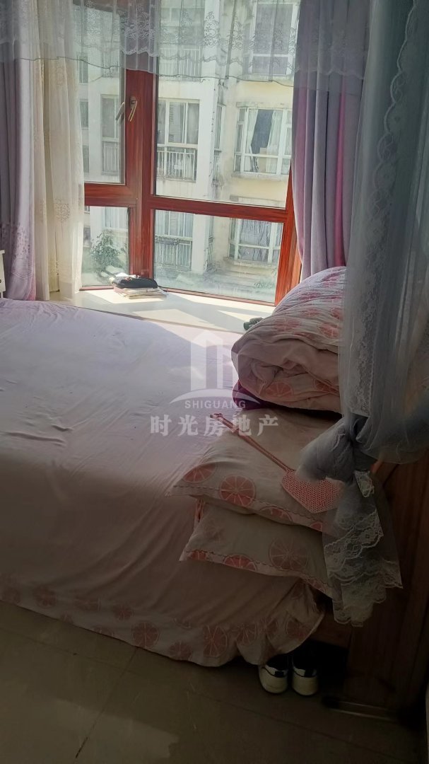 罗平县其他精装3室2厅1卫二手房出售5