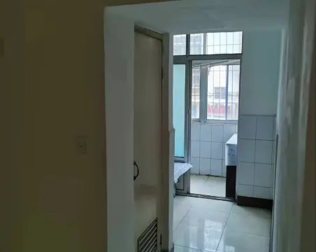 二机床厂宿舍1室1厅1卫朝南普通
