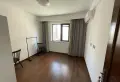 地铁口 大三室 能上学4