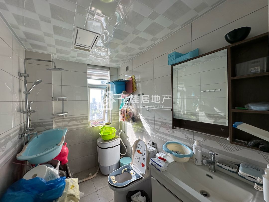 兰桂坊,精品好房，楼层好，兰桂坊3室2厅2卫10