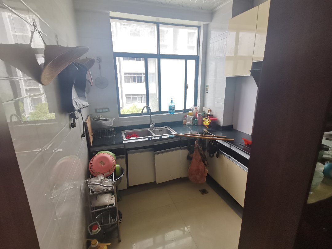 麒麟区北片区普通3室2厅1卫二手房出售7