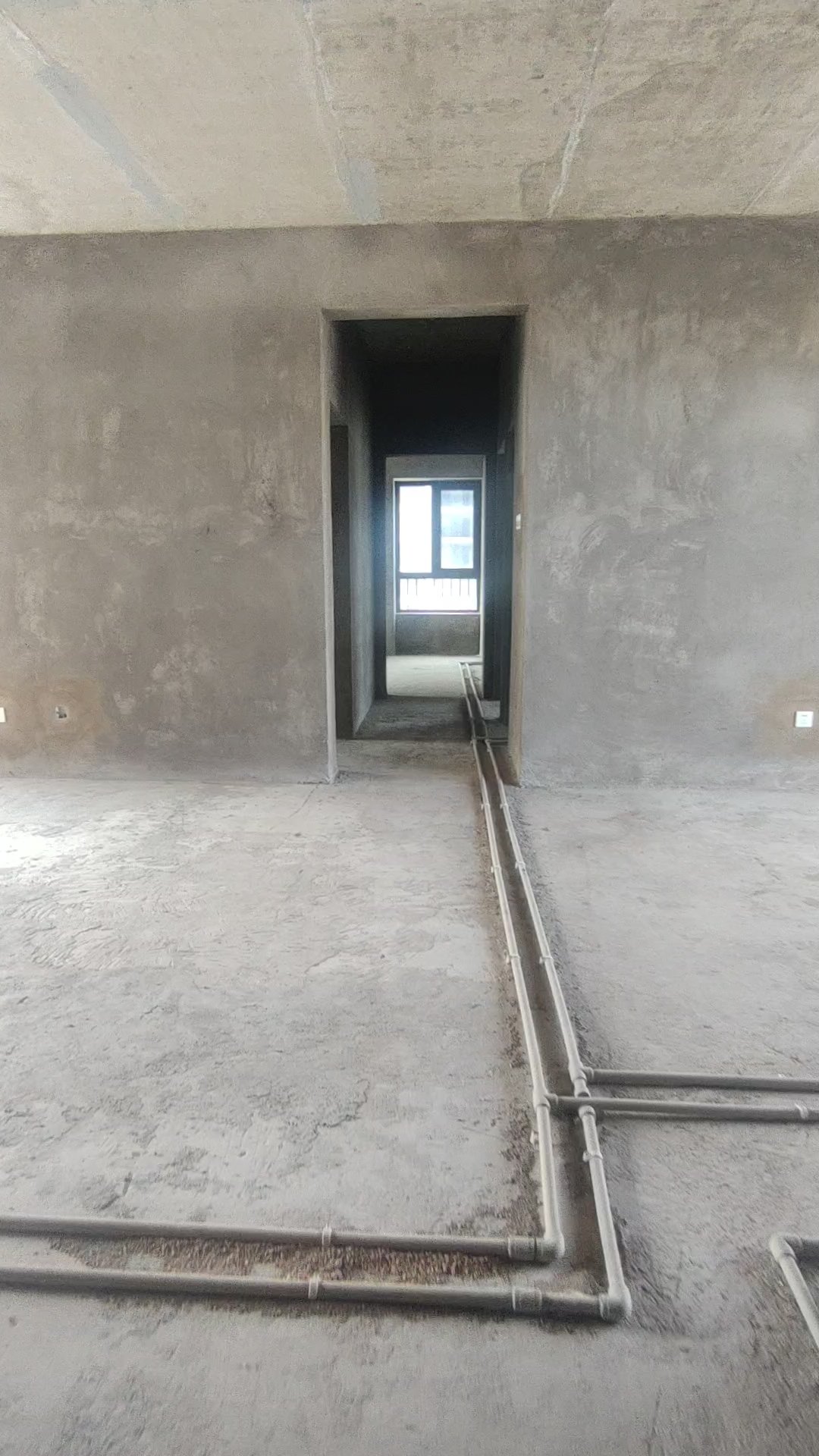 麒麟区南片区毛坯4室2厅2卫二手房出售1