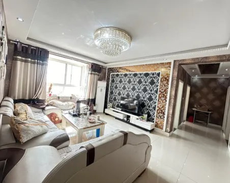 鸿安小区3室2厅2卫朝南北精装