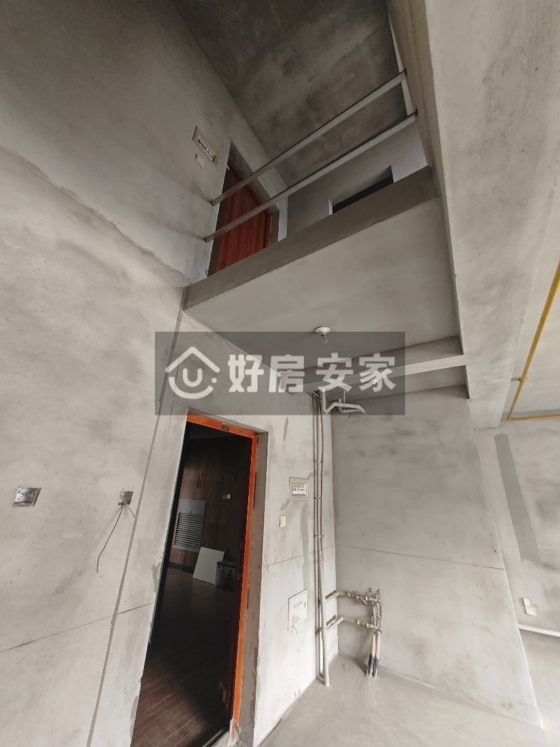 上城梦想,电梯清水跃层直接更名有大平台8
