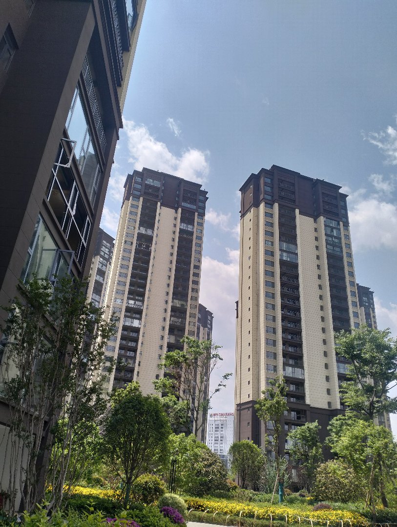 麒麟区南片区毛坯3室2厅2卫二手房出售12