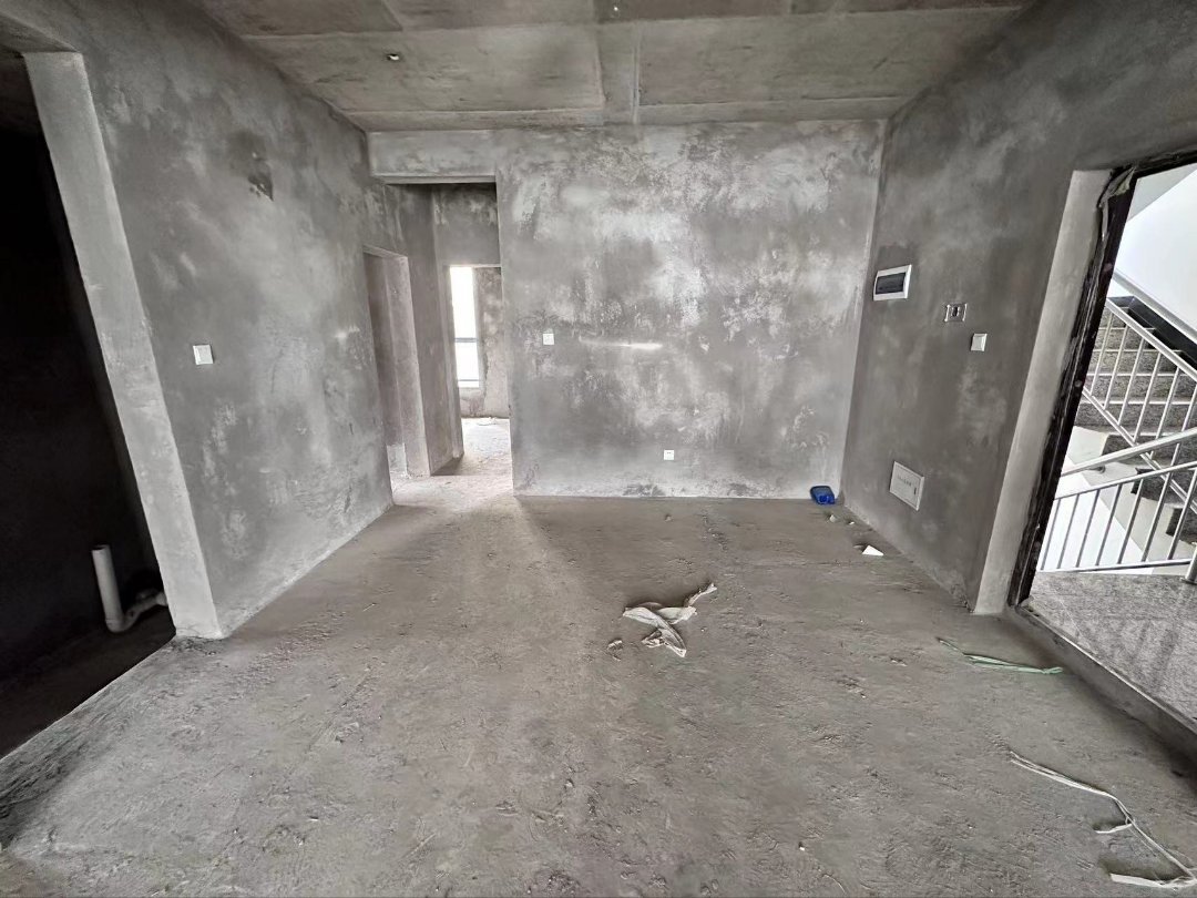 麒麟区南片区毛坯3室2厅2卫二手房出售9