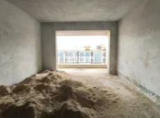 高州市|永盛中心城4室2厅2卫出售