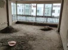 市辖区|碧水绿洲4室2厅2卫出售