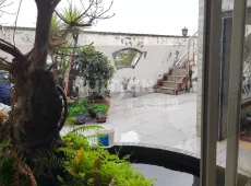 市中区|市委家属楼4室2厅3卫出售