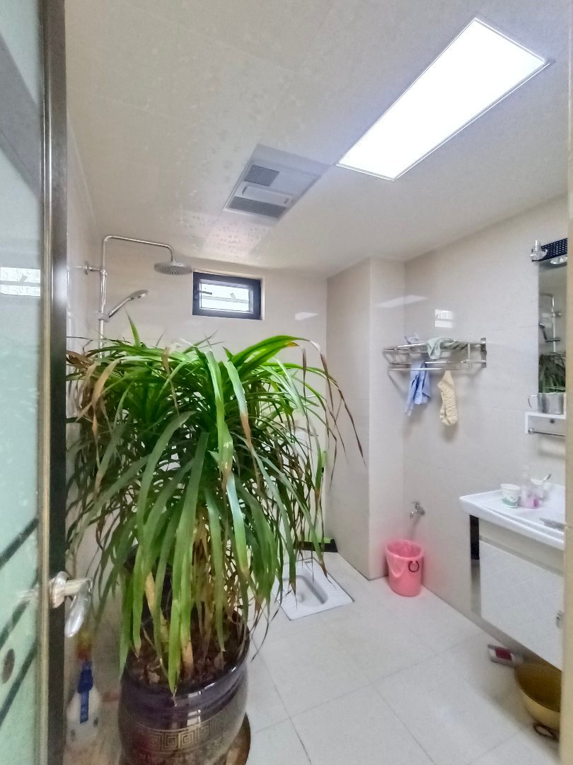 麒麟区东片区精装4室2厅2卫二手房出售12