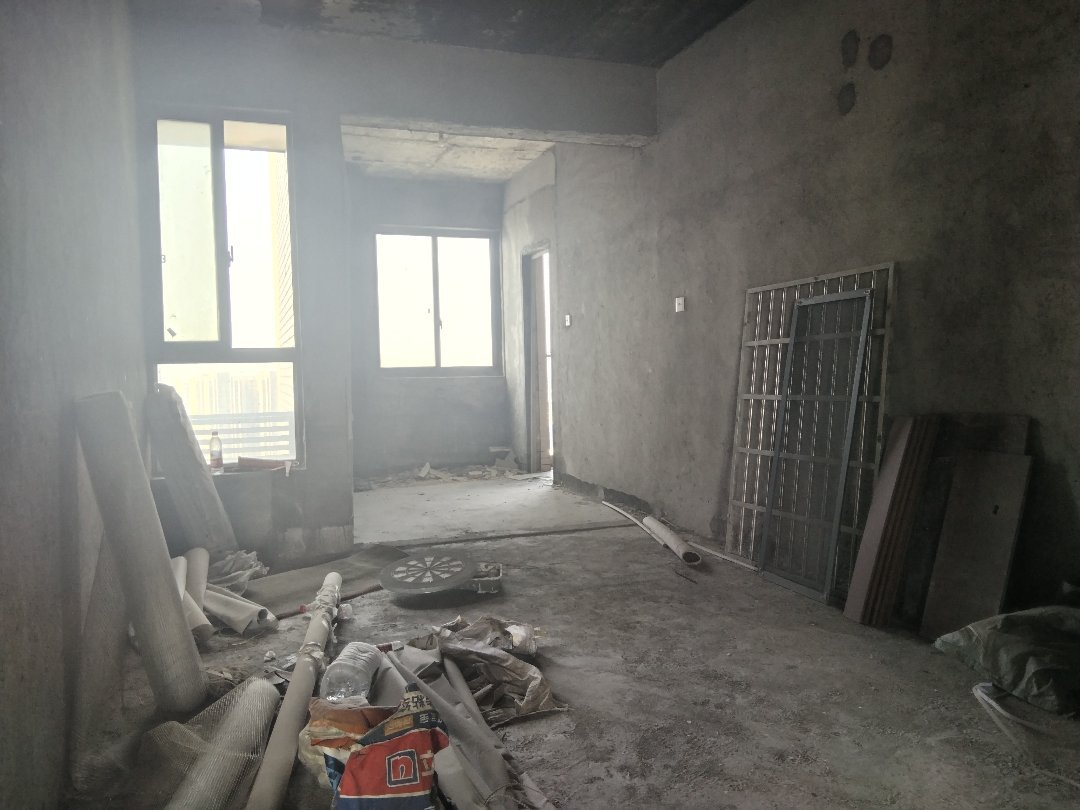 区政府旁品质小区4字头，可按揭-联诚国际城二手房价
