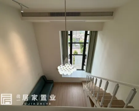 恒大名都1室1厅1卫精装