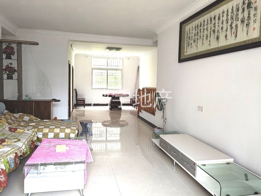 伟业公园路小区,伟业公园路小区带储藏间南北通透户型装修未入住过8