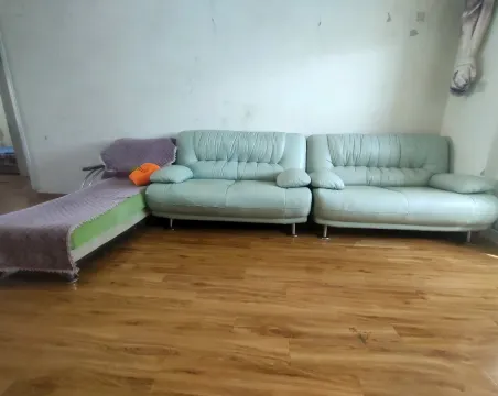 翡翠苑北区3室2厅1卫精装