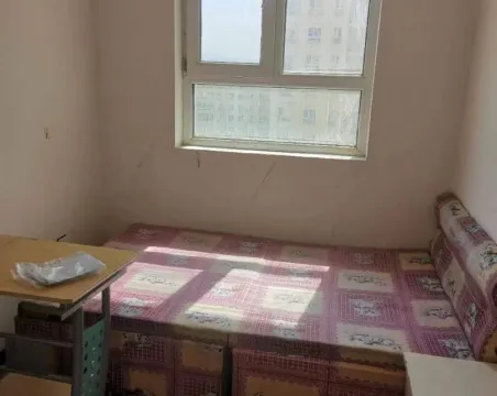 翡翠苑北区3室2厅1卫精装