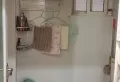 1室2厅1卫1阳台1300元/月,环境幽静,居住舒适5
