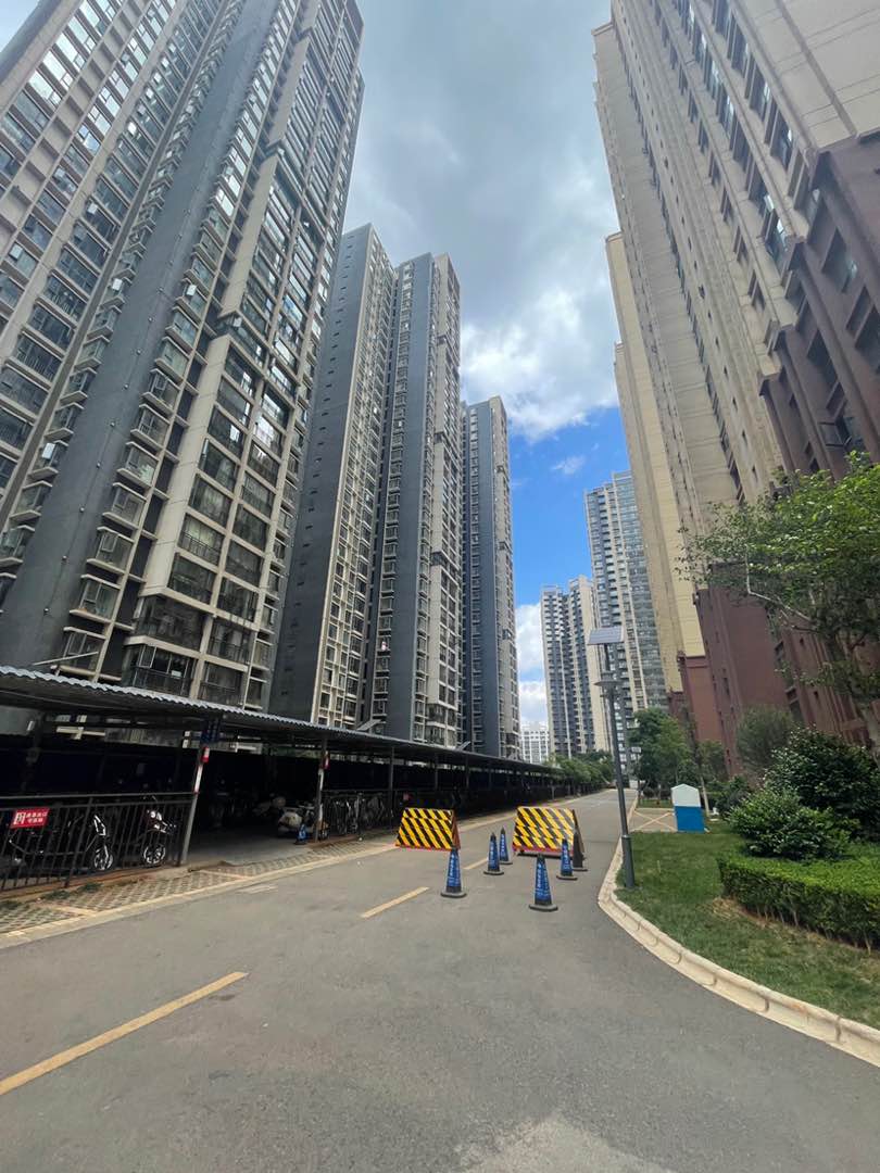 麒麟区南片区毛坯3室2厅2卫二手房出售16